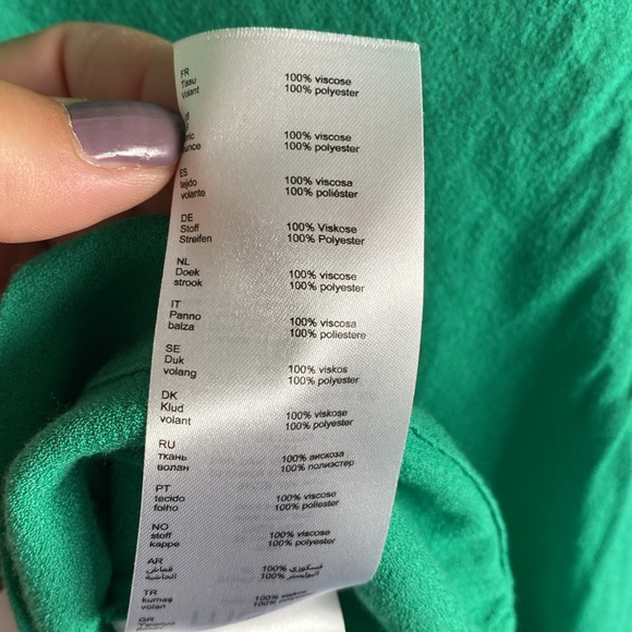 •Maje Green 👗 with Pleated sleeves - Picture 8 of 8